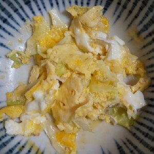 レンジで♪キャベツとチーズの炒り卵